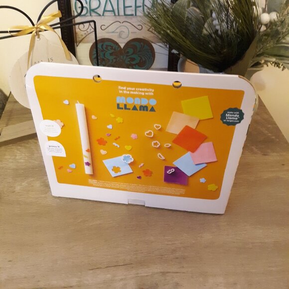 Colorful Taper Candle Making Kit - Mondo Llama - Picture 5 of 11